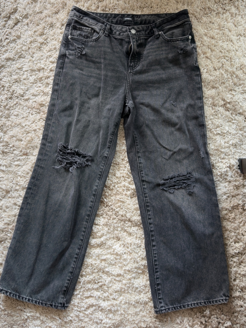 Express Women's Black Distressed Skinny Jeans